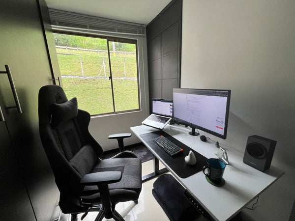 Customers Love Our Desk